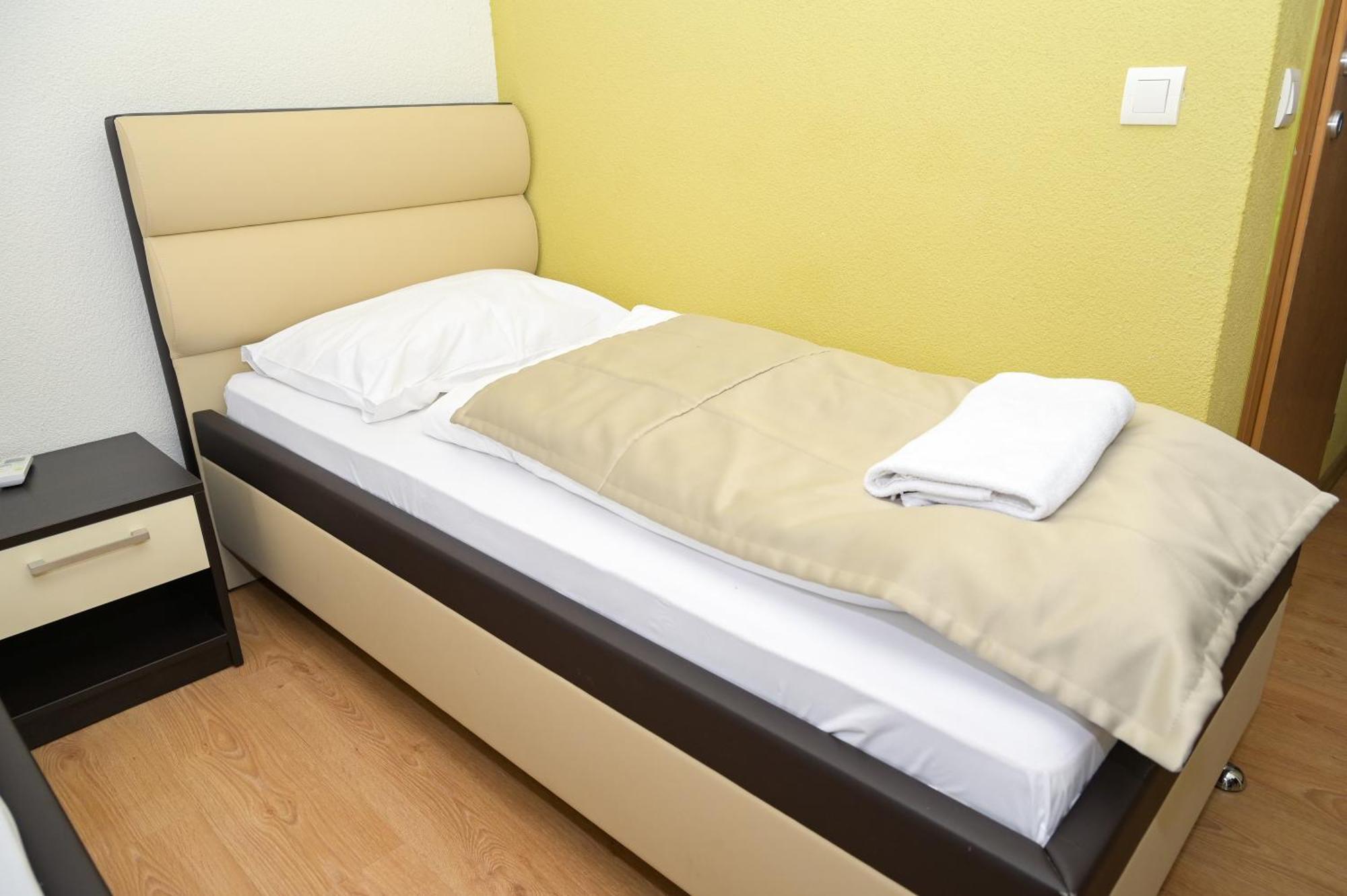 Motel Plaza Jajca Kültér fotó