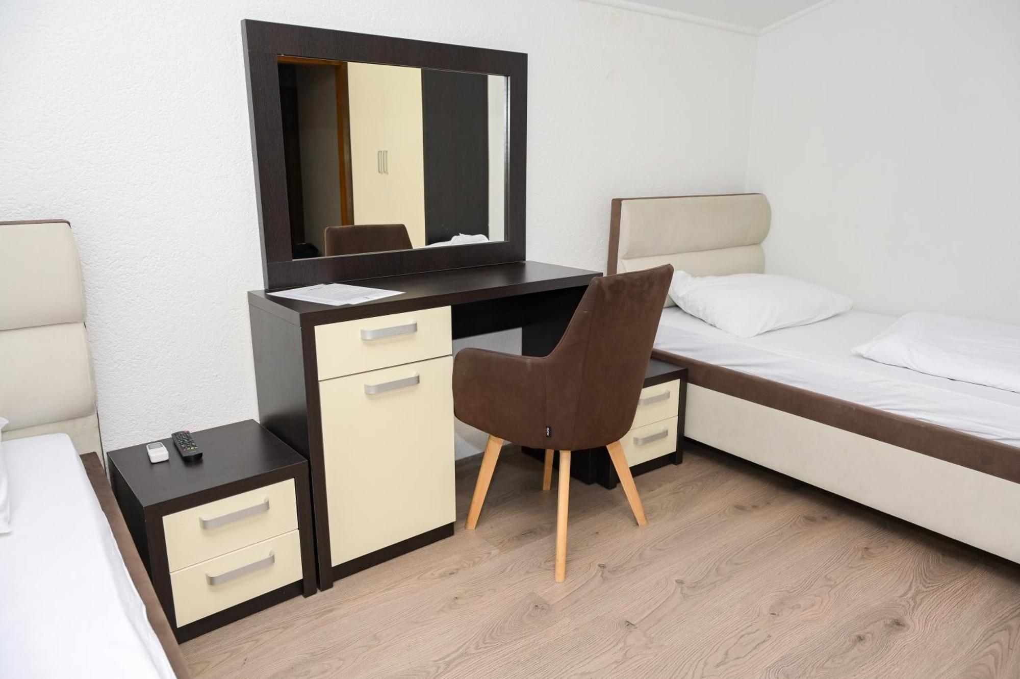 Motel Plaza Jajca Kültér fotó
