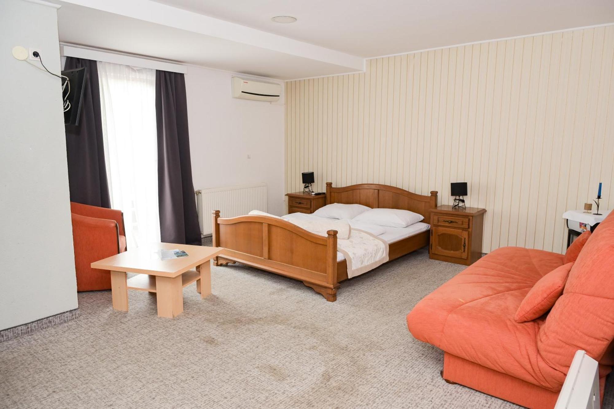 Motel Plaza Jajca Kültér fotó