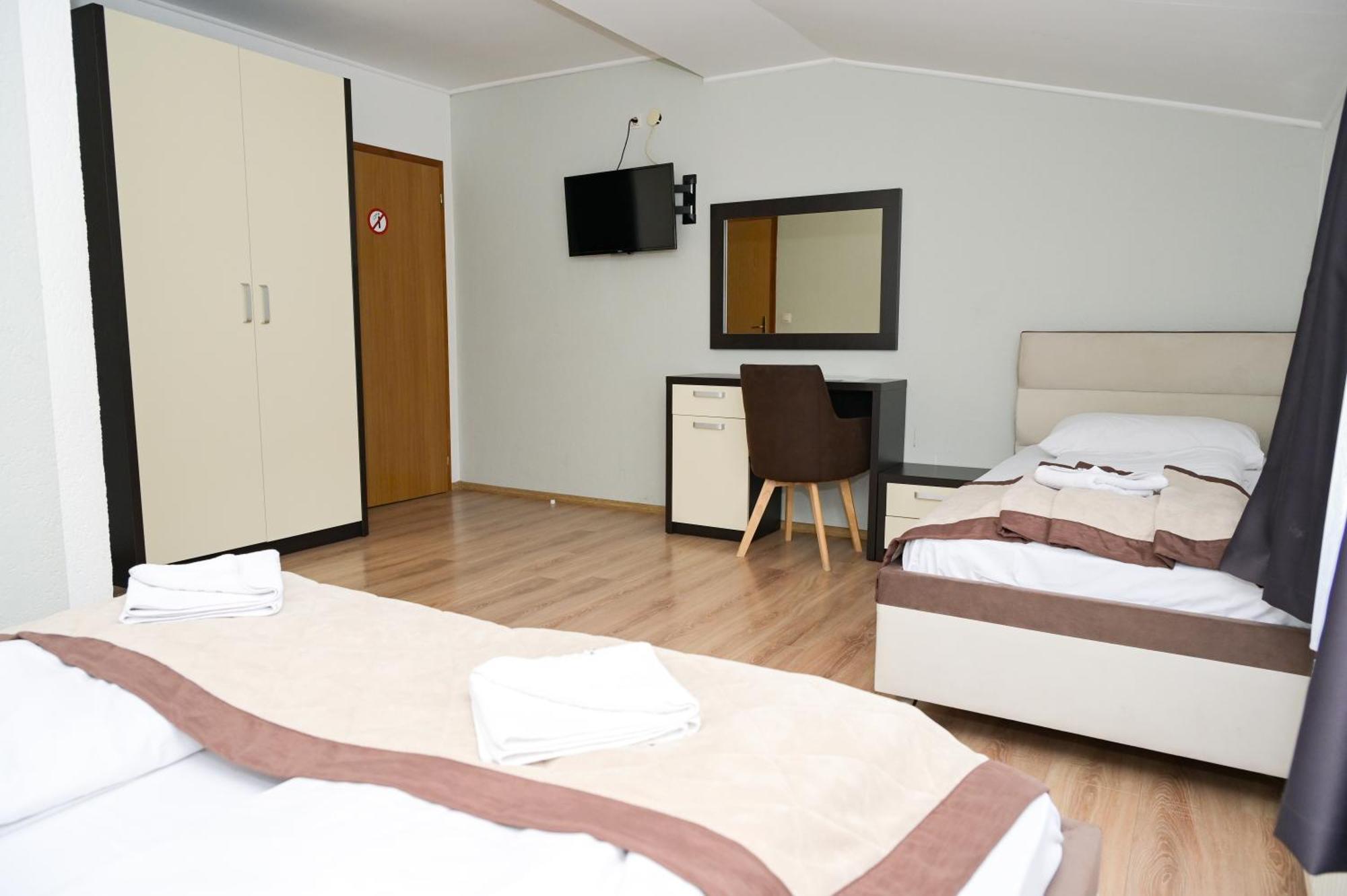 Motel Plaza Jajca Kültér fotó